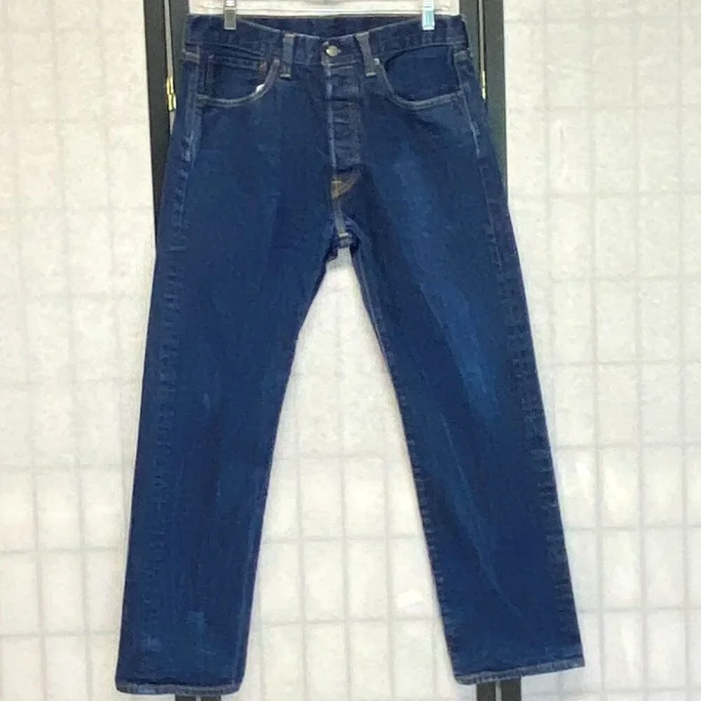 Levi's 501 Mid Rise 32 Button Fly Straight Denim Jeans Lightly Faded Medium Wash